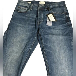 ONLY & Son ,men blue jeans, straight leg,30”X32”  Button fly,Embellished buttons